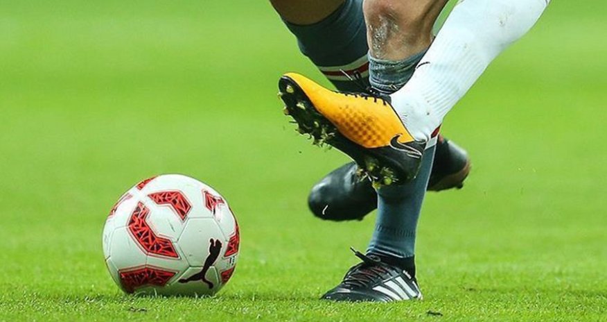Türkiyədə iki futbolçu oyun alqı-satqısına görə saxlanılıb