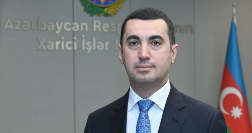 Ayxan Hacızadə iranlı həmkarına cavab verdi