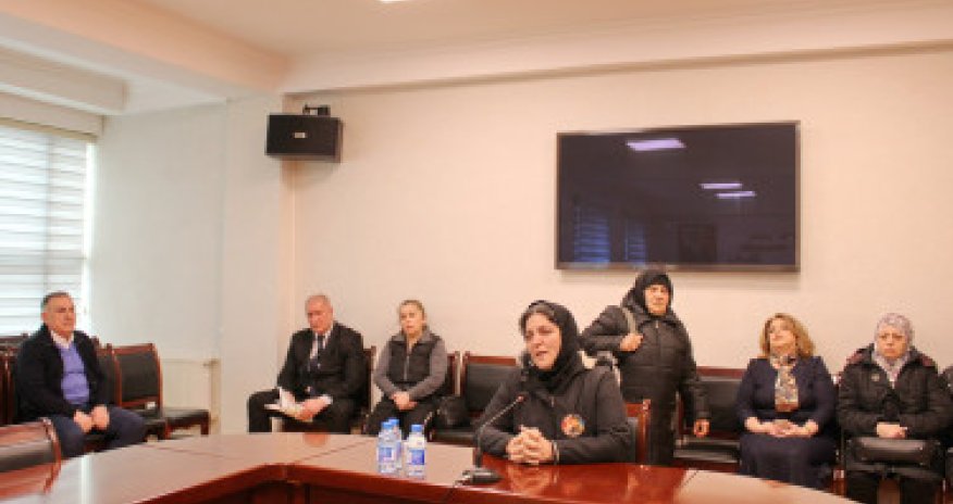 Yasamal Rayon İcra Hakimiyyətinin başçısı sakinləri qəbul edib