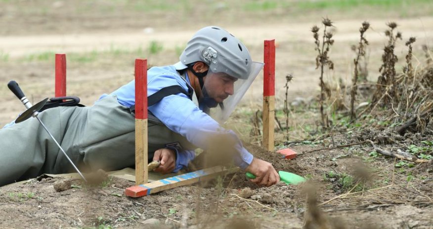 UK continues cooperation with Azerbaijan on mine action