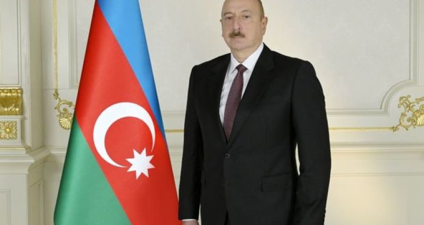 İlham Əliyev Tacikistana dövlət səfərinə gedib