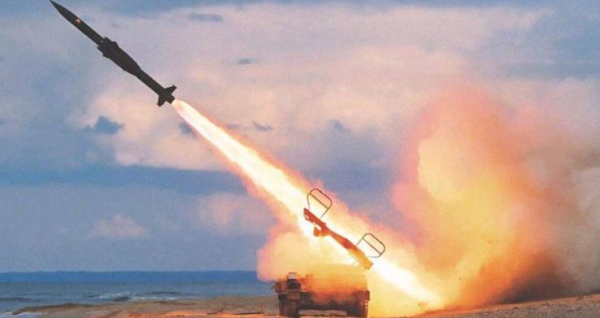 Livandan İsrailə 30 raket atılıb