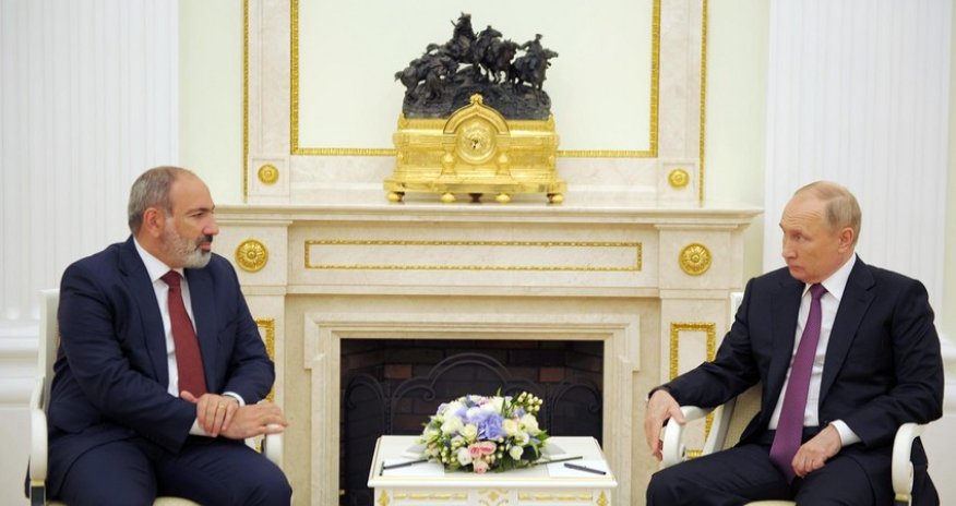 Nikol Paşinyanla Vladimir Putin arasında telefon danışığı olub