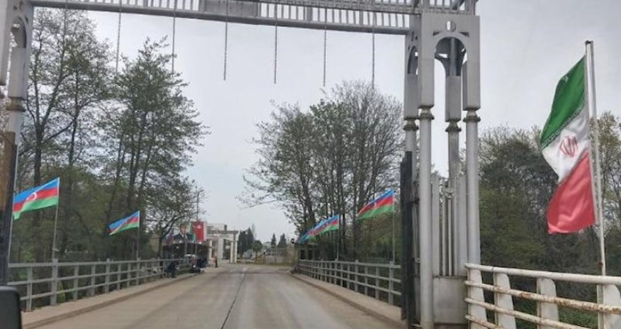 İran səfirliyinin “persona-non-qrata” elan edilən əməkdaşları Azərbaycanı tərk edib