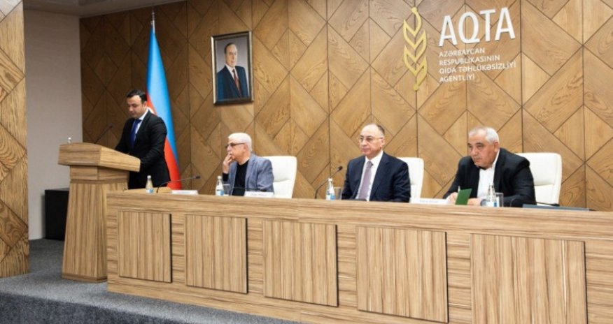 AQTA sədri ət və ət məhsullarının istehsalı ilə məşğul olan sahibkarlarla görüşüb