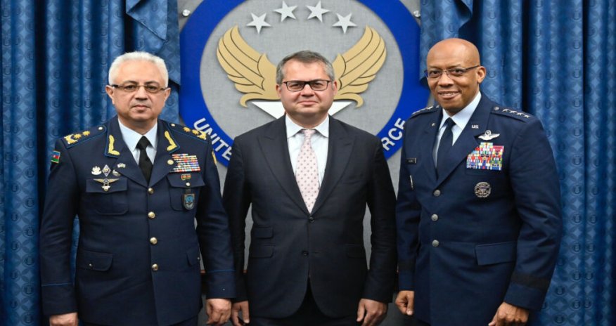 Müdafiə nazirinin müavini ABŞ HHQ-nin Baş Qərargah rəisi ilə görüşüb