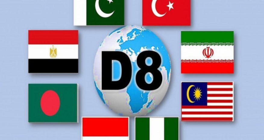 Azərbaycan D8-ə üzv olmaq üçün müraciət edib