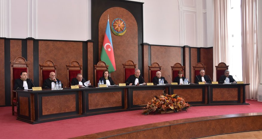 Ləğv olunmuş müqaviləyə görə kredit faizi tələb etmək qanunidirmi? –Konstitusiya Məhkəməsinin QƏRARI