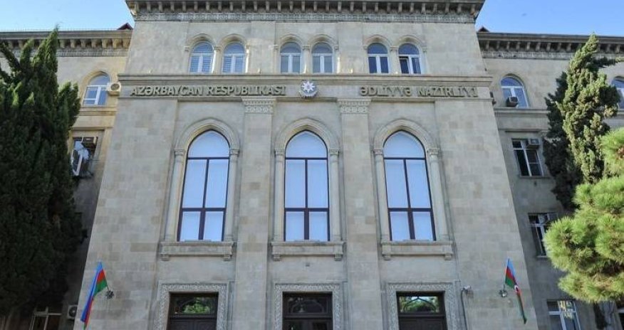 Ədliyyə Nazirliyi yarım milyon manatlıq xüsusi geyim formaları alacaq