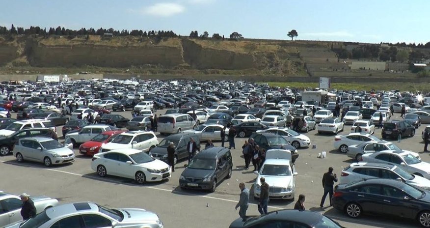Köhnə avtomobillərin Azərbaycana girişinə qadağa sabahdan qüvvəyə minəcək 