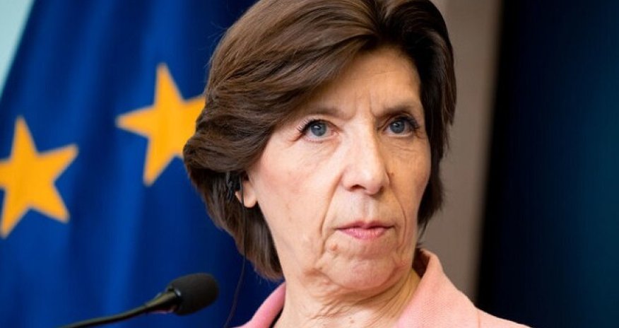 Fransalı nazir Azərbaycanı tənqid etdi, Bayramov söz altında qalmadı