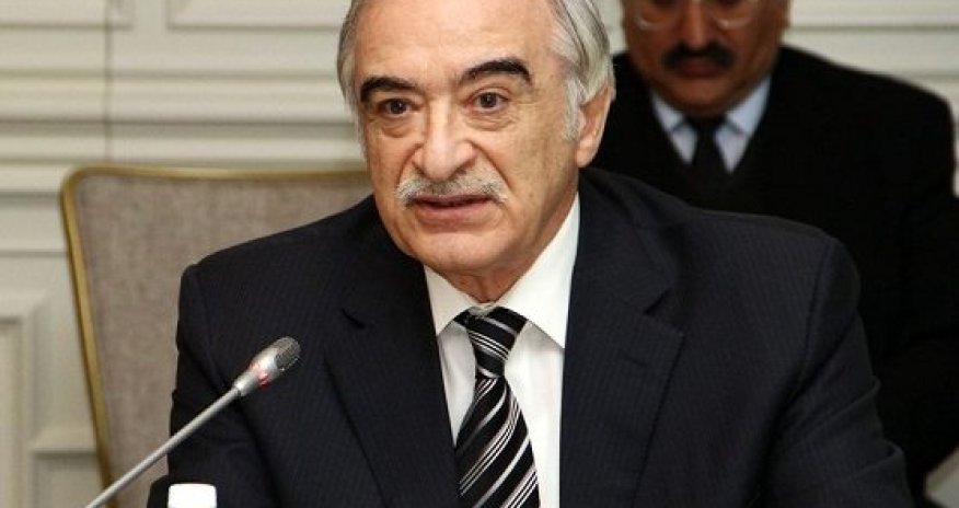 Polad Bülbüloğlu: Azərbaycan regionda uzunmüddətli sülhün bərqərar olmasında maraqlıdır