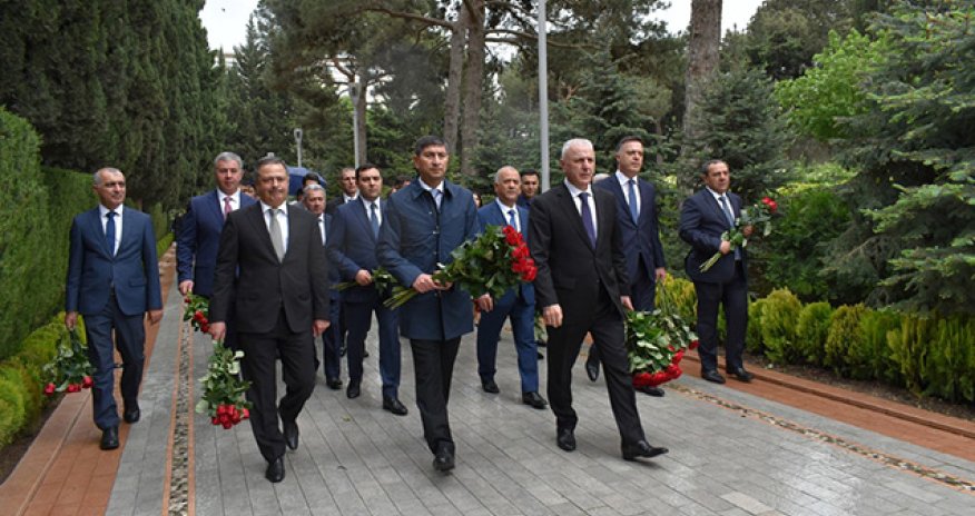 Yasamal RİH Heydər Əliyevin xatirəsini andı - Fotolar