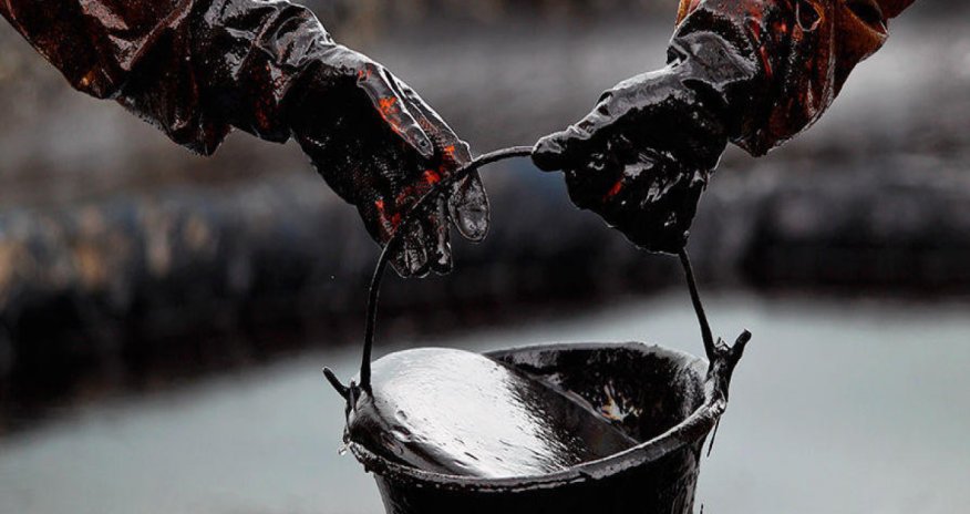 Dünya bazarlarında neft ucuzlaşmaqda davam edib