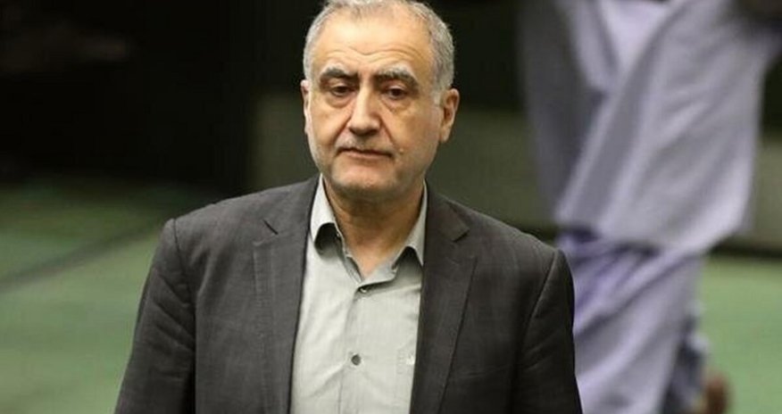 İranda nazirlərin deputatlara rüşvət verdiyini iddia edən şəxsə cinayət işi açılıb