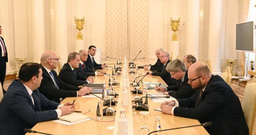 XİN Ceyhun Bayramov və Lavrovun müzakirə etdiyi məsələləri açıqlayıb