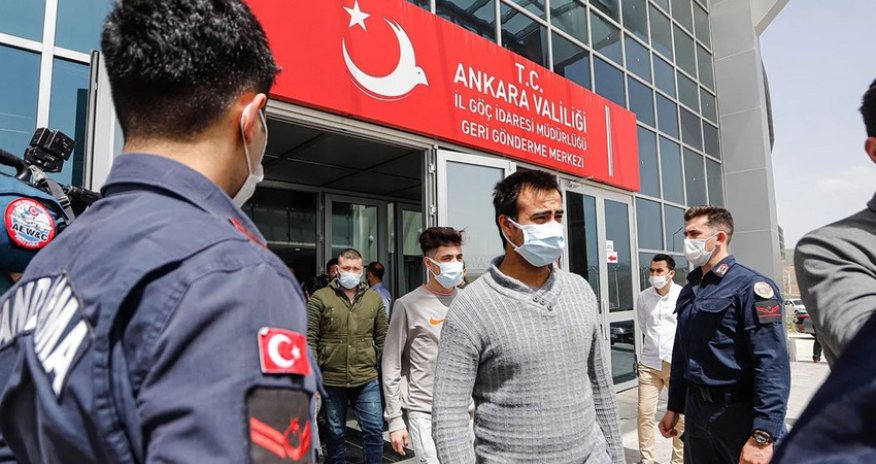 Türkiyəyə 3 milyona yaxın miqrantın qanunsuz daxil olmasının qarşısı alınıb