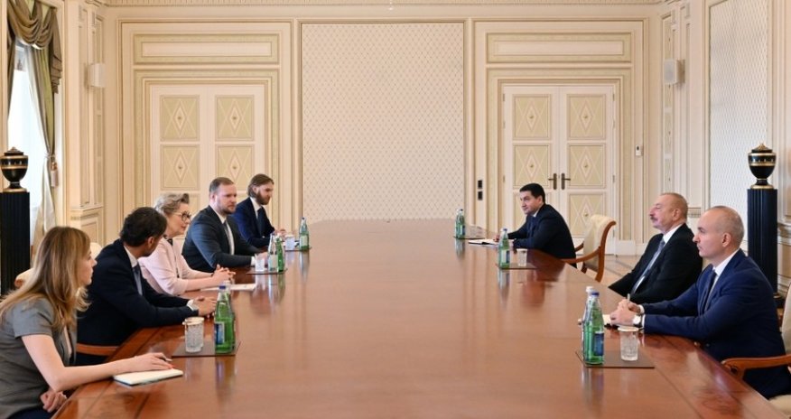 Президент Ильхам Алиев принял председателя парламентской ассамблеи ОБСЕ