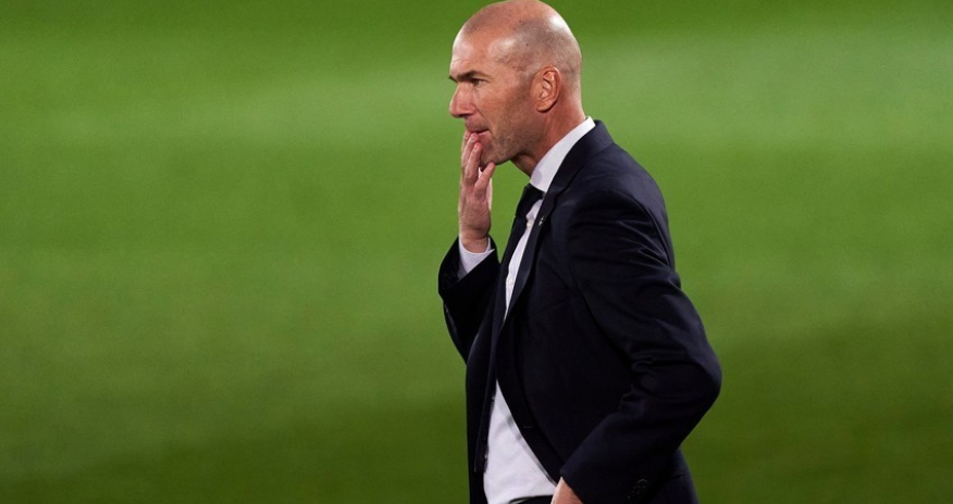 Зидан отклонил предложение 