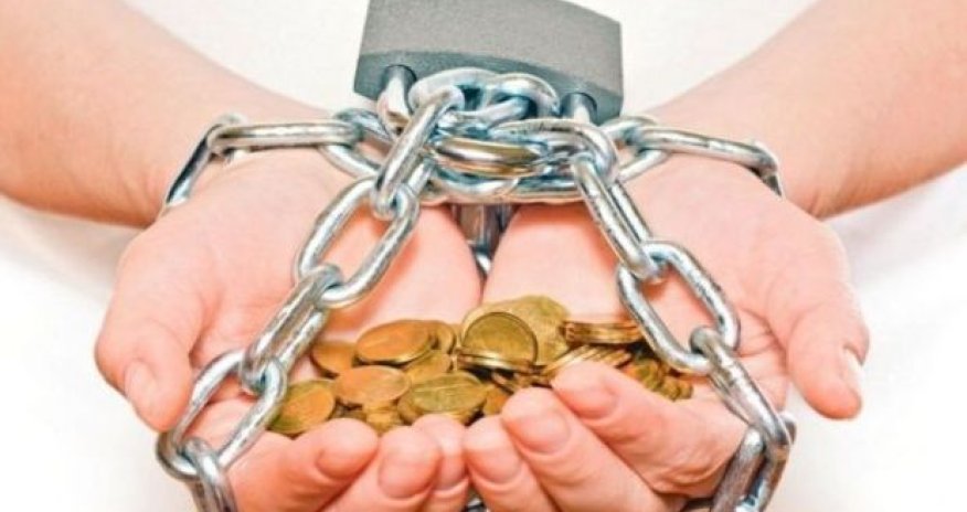 Borcu olan şəxs hansı halda ölkəni tərk edə biməz?