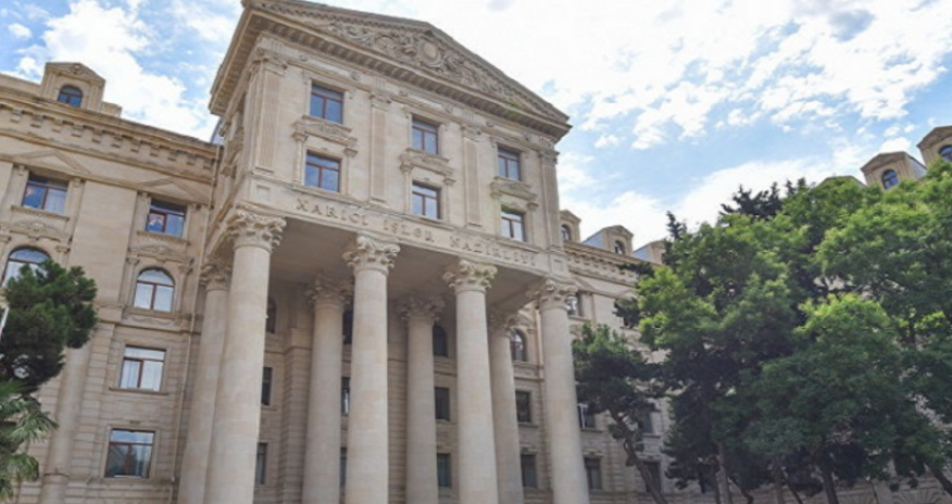 XİN Azərbaycan vətəndaşlarını İrana səfər etməməyə çağırıb