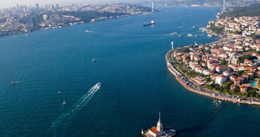 Türkiyə boğazlardan keçən gəmilərdən aldığı rüsumu qaldırır