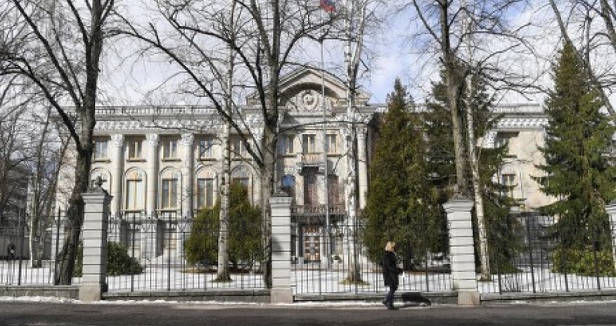 Finlandiya Rusiya səfirliyinin 9 əməkdaşını ölkədən çıxarır