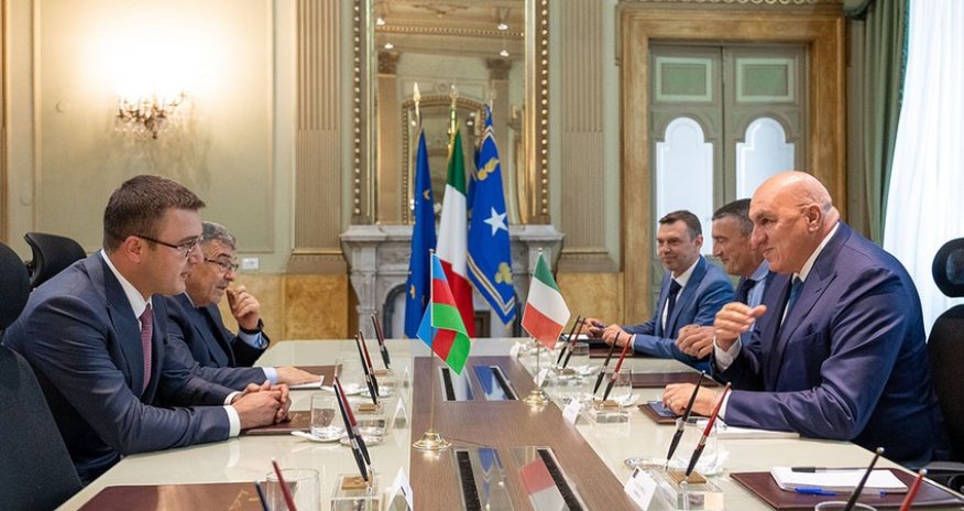 Azərbaycan-İtaliya hərbi əməkdaşlığının inkişaf perspektivləri müzakirə olunub