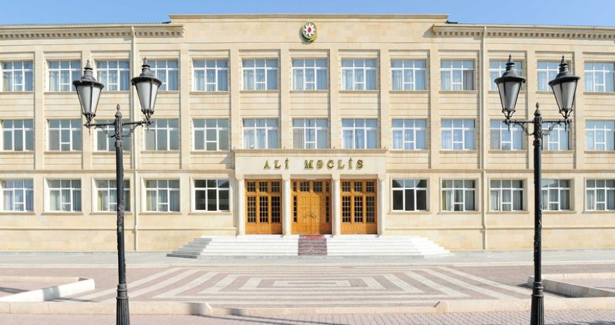 Naxçıvanda normativ hüquqi aktların hüquqi ekspertizasının aparılması üzrə komissiya yaradılıb