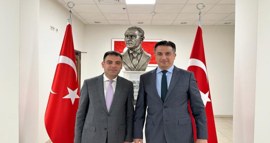 Seymur Mərdəliyev Türkiyənin Ukraynadakı səfiri ilə görüşüb