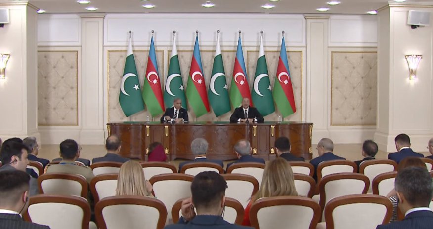 Azərbaycan və Pakistan liderləri mətbuata bəyanatlarla çıxış edirlər - CANLI