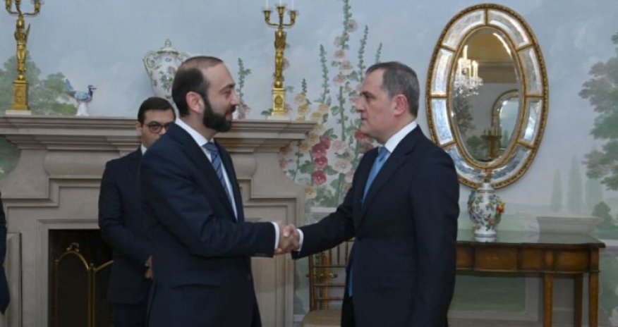 Azərbaycan və Ermənistan XİN başçılarının görüşü nə vəd edir?  - GÖZLƏNTİLƏR
