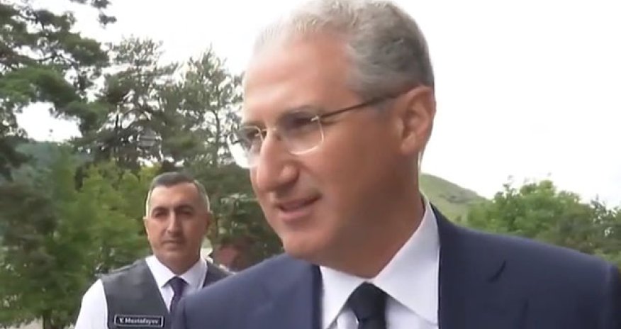 Muxtar Babayev Gədəbəyə yollanıb