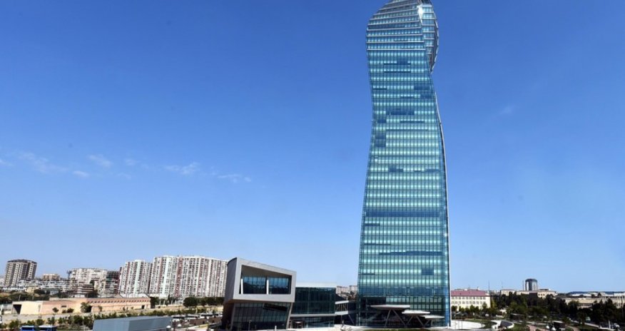 В этом году SOCAR привлек от иностранных банков кредиты на 2,3 млрд долларов