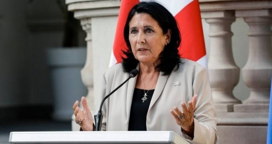 Gürcüstan Prezidenti Seçki Məcəlləsinə dəyişikliklərə veto qoyub