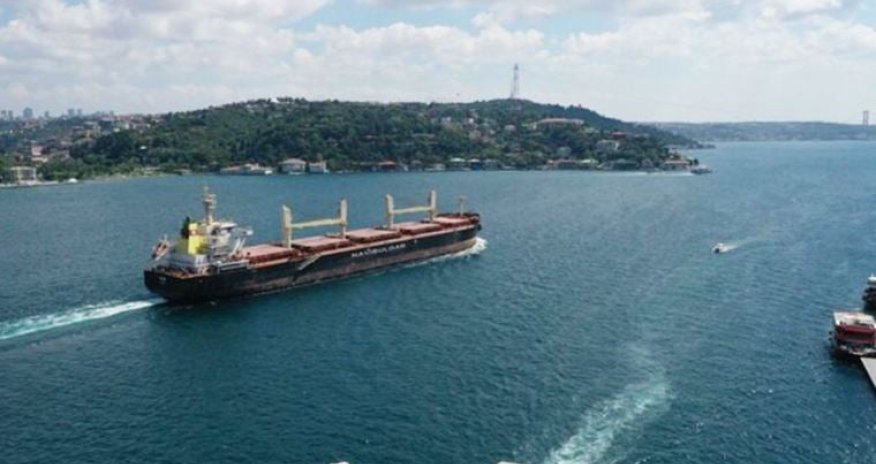 Türkiyə bu gündən gəmilərin boğazlardan keçməsi üçün rüsumları artırır