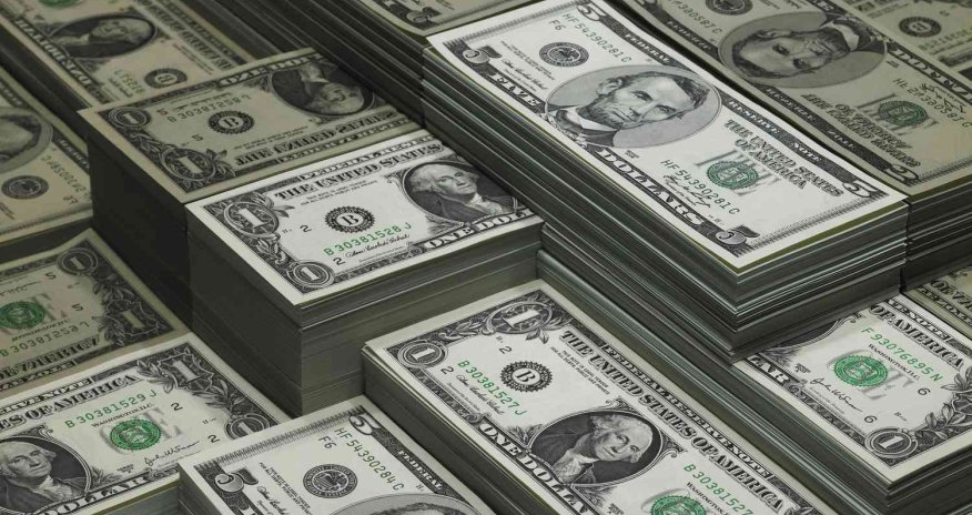 Dövlət Neft Fondunun valyuta hərraclarında dollar satışı 3.5 dəfə azalıb