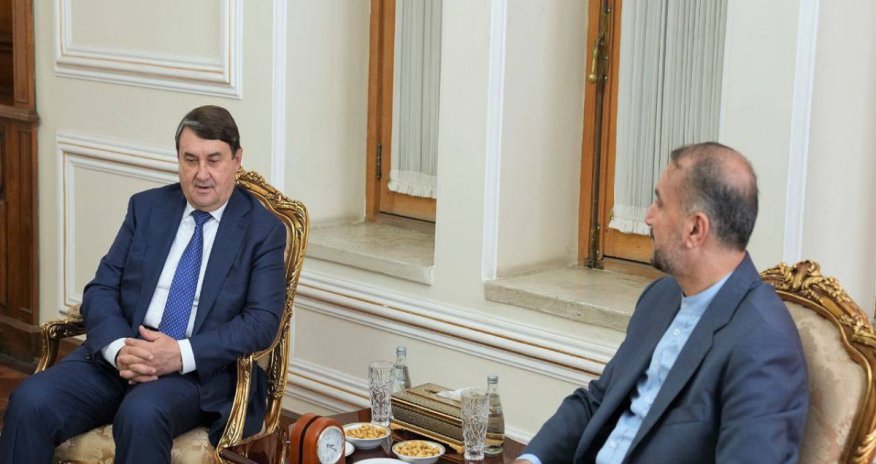 İran XİN rəhbəri Putinin köməkçisi ilə Rəşt-Astara dəmir yolu layihəsini müzakirə edib