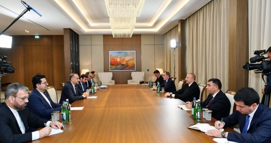 Prezident İlham Əliyev İranın xarici işlər nazirini qəbul edib