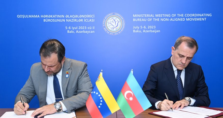 Azərbaycan XİN və Venesuela Bolivar nazirliyi arasında memorandum imzalanıb