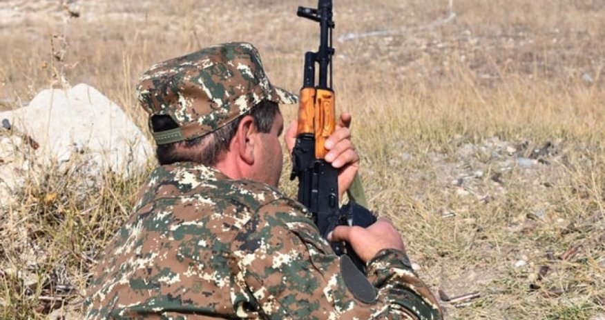 Ermənistanda hərbi hissə komandiri müharibə zamanı əmrə tabe olmamaqda ittiham olunur