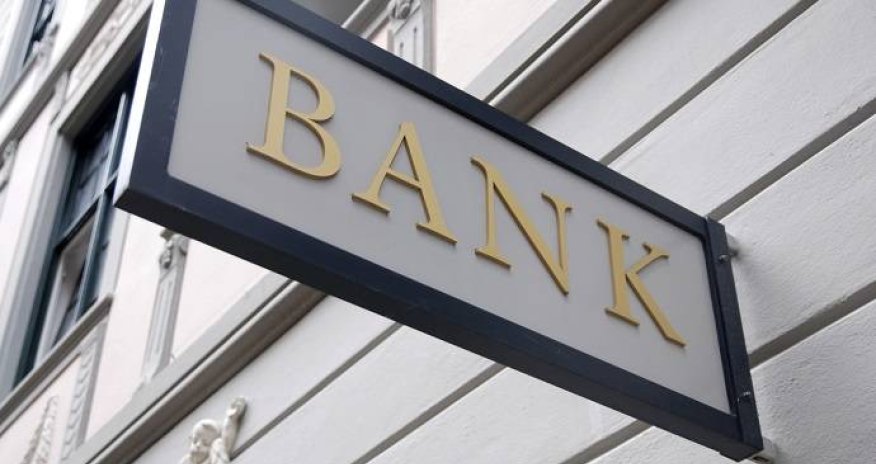 Azərbaycanda bankların əmlakı hərraca çıxarılır