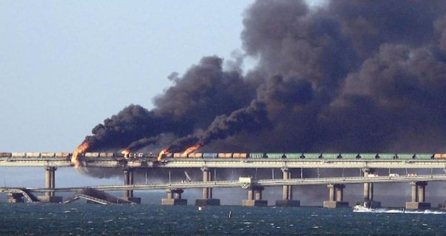 Kiyev Krım körpüsünü partlatdığını etiraf etdi