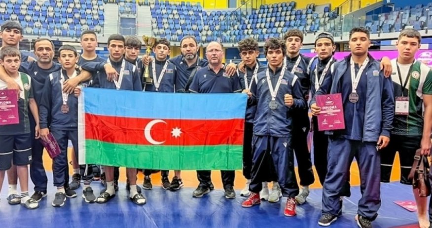 Азербайджанские борцы установили исторический рекорд