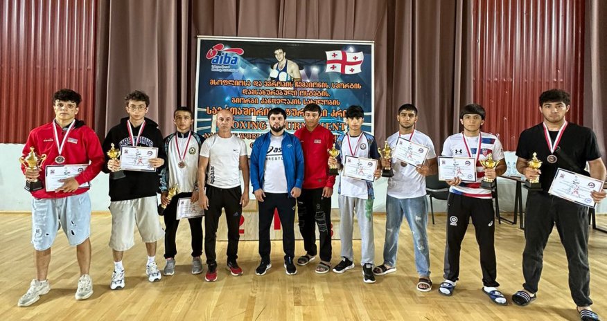 Azərbaycan boksçuları beynəlxalq turnirdə 7 medal qazanıb