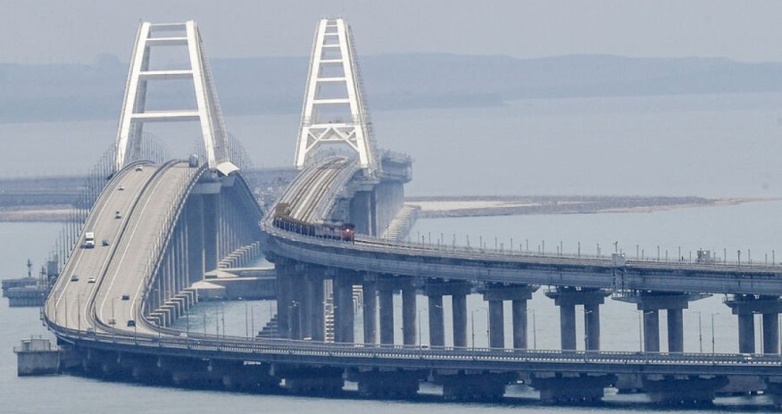 Krım körpüsündə avtomobillərin hərəkəti yenidən müvəqqəti dayandırılıb