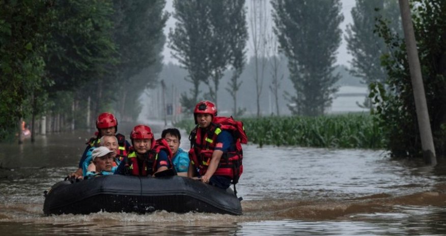 В Китае привлекли тысячи военных и полицейских для ликвидации последствий тайфуна Доксури
