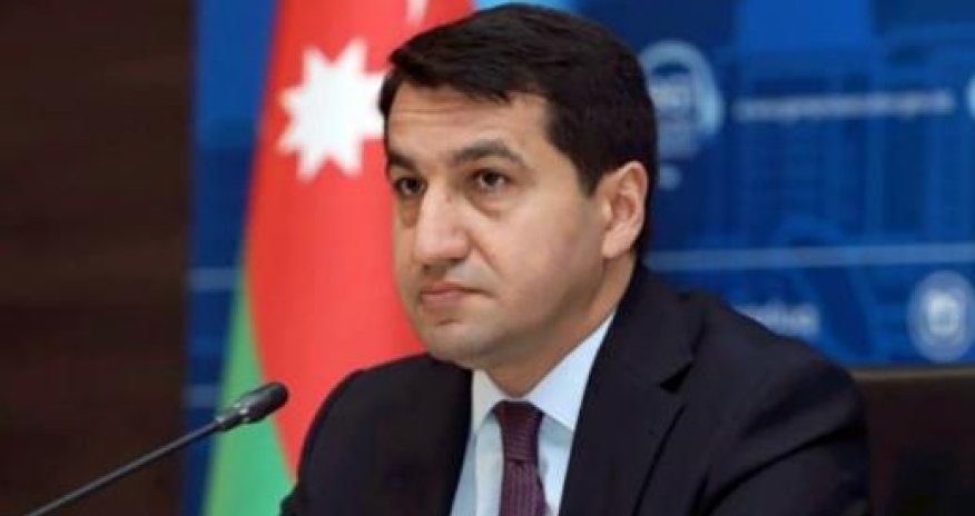 Hikmət Hacıyev “Forbes”də müəllifini tənqid edib