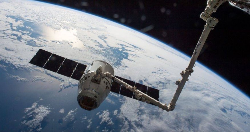 Çin kosmosa 7 yeni peyk buraxıb