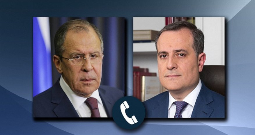 Azərbaycan və Rusiya XİN rəhbərləri arasında telefon danışığı olub